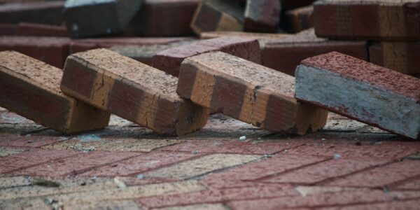 brown and gray concrete blocks