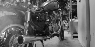 Trgovina motociklima, delovima i priborom, održavanje i popravka motocikala