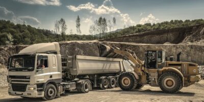 Eksploatacija kamena, peska, gline i drugih sirovina za građevinske materijale