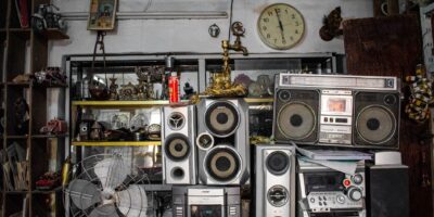 Trgovina na malo audio i video opremom u specijalizovanim prodavnicama