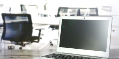 Trgovina na malo informaciono-komunikacionom opremom u specijalizovanim prodavnicama