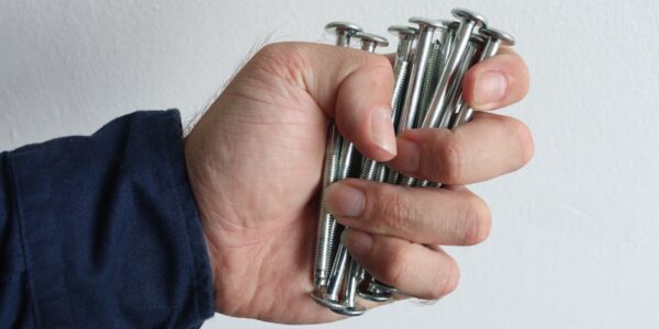 Popravka predmeta za ličnu upotrebu i upotrebu u domaćinstvu