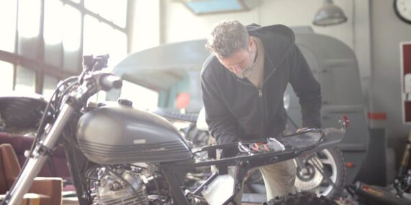 TRGOVINA NA VELIKO I TRGOVINA NA MALO; POPRAVKA MOTORNIH VOZILA I MOTOCIKALA