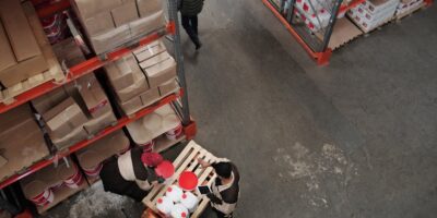 Trgovina na veliko porculanom, staklenom robom i sredstvima za čišćenje