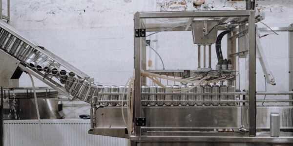 Proizvodnja mašina za izradu plastike i gume