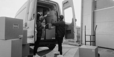 Poštanske aktivnosti javnog servisa