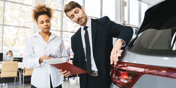 Trgovina motornim vozilima