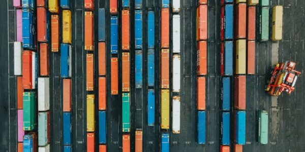 Skladištenje i prateće aktivnosti u saobraćaju