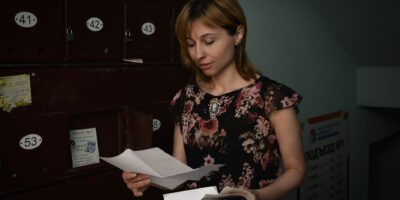 Poštanske aktivnosti javnog servisa