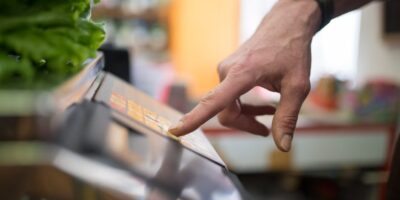 Trgovina na malo audio i video opremom u specijalizovanim prodavnicama