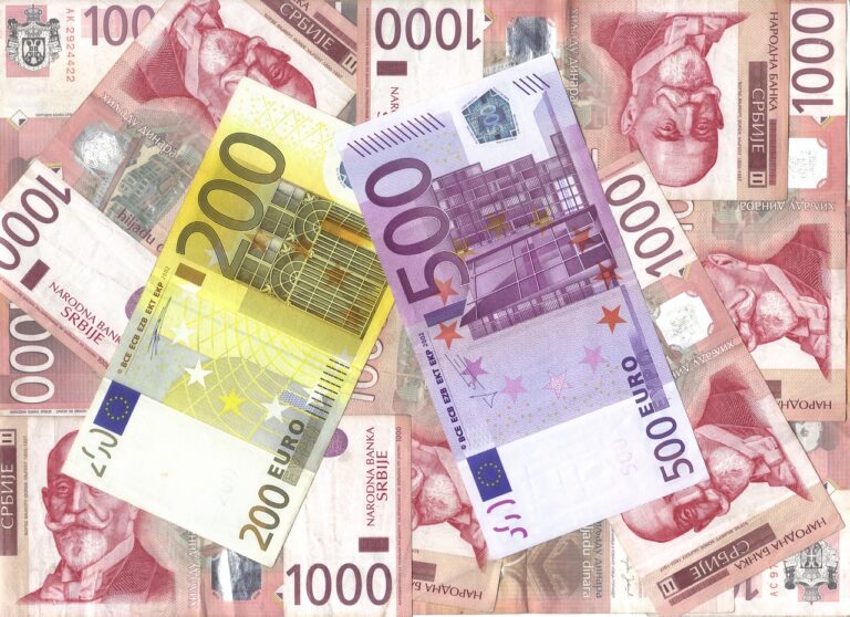 currency, wealth, finance, business, savings, euro, 500 euro, 200 euro, 1000, banknote, europe, dinars, dinars, dinars, dinars, dinars, dinars
