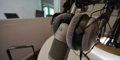 Delatnosti emitovanja radio programa i distribucije audio sadržaja